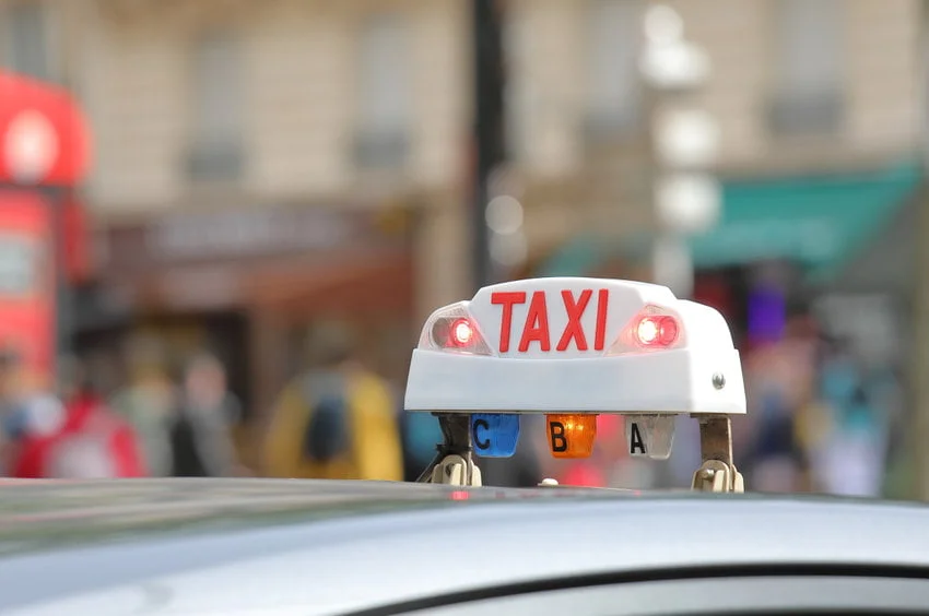 Taxi