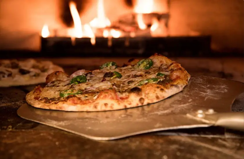 You are currently viewing Les 5 meilleures pizzas de Bordeaux