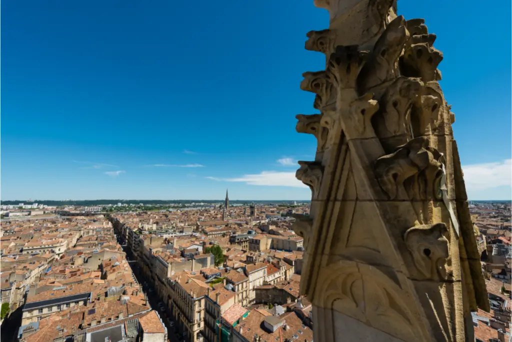 Vue en hauteur de Bordeaux - Photo aérienne