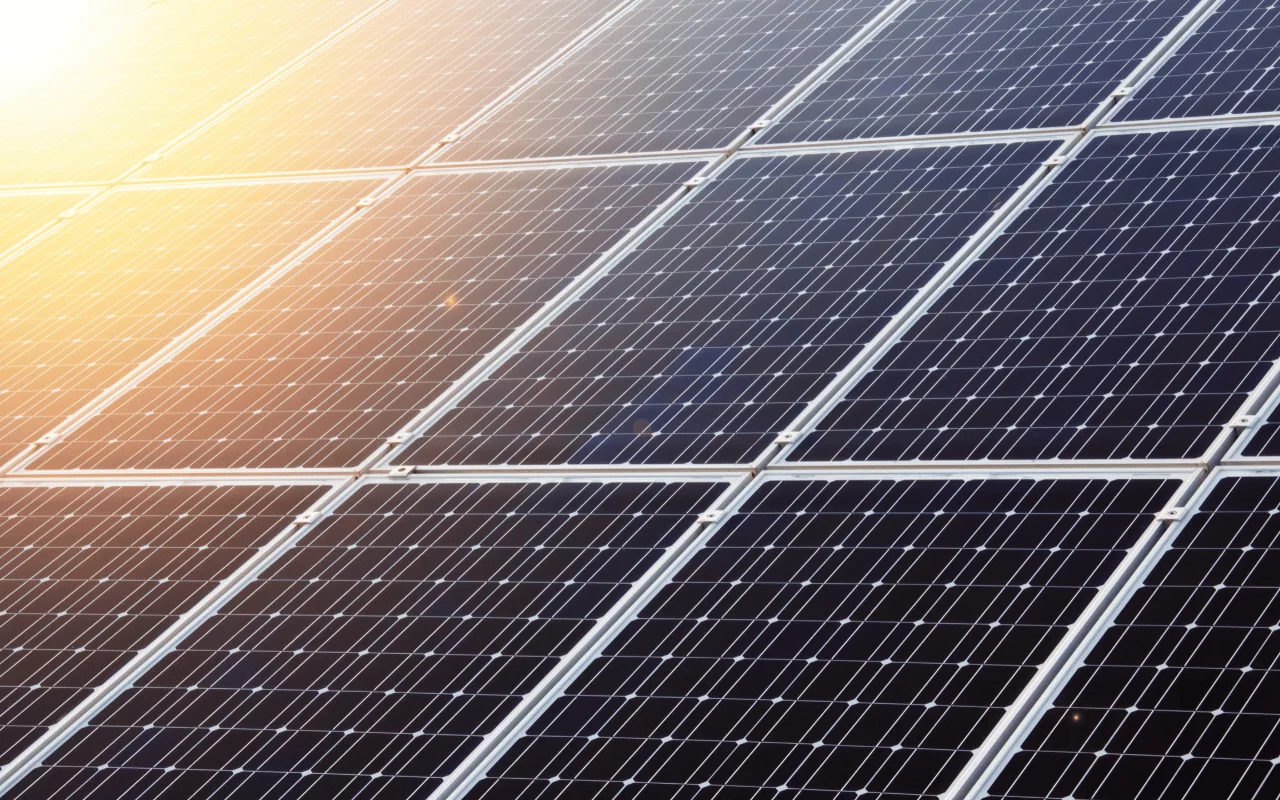 Lire la suite à propos de l’article Des panneaux solaires seront également installés sur la base sous-marine de Bordeaux